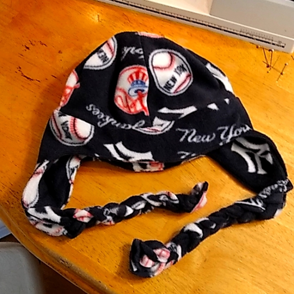 FLEECE Lined reversible hat